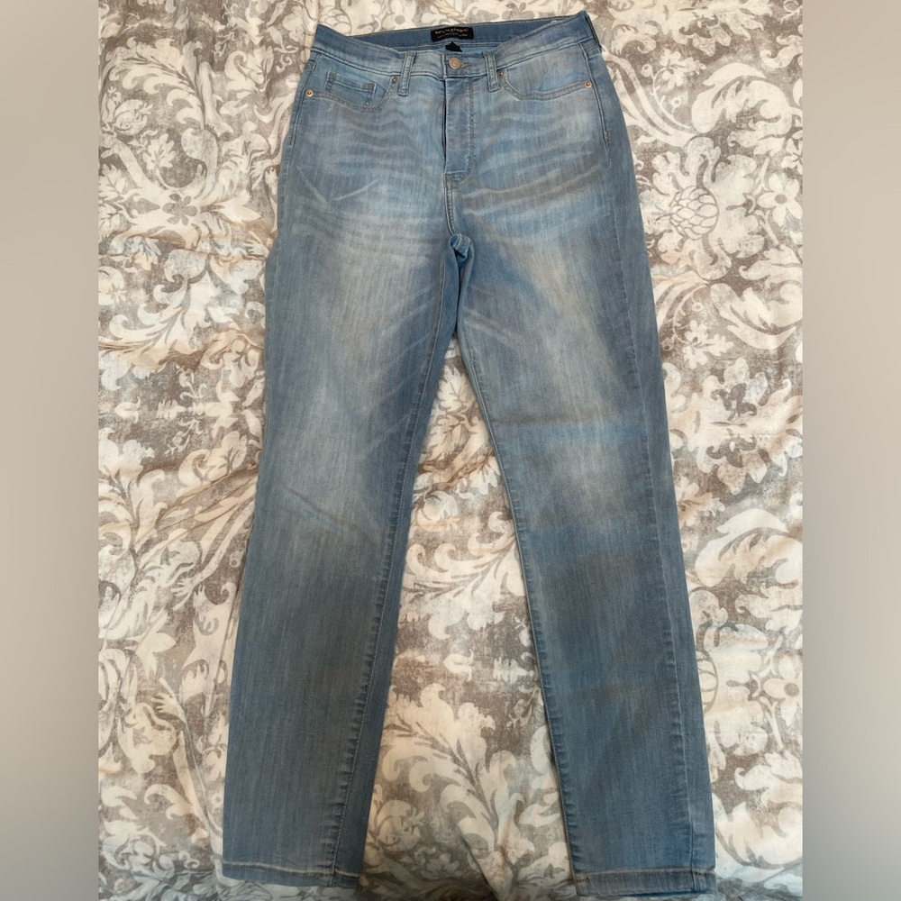 Banana Republic Curvy Super Stretch Legging Fit Jeans Light Wash 28/6